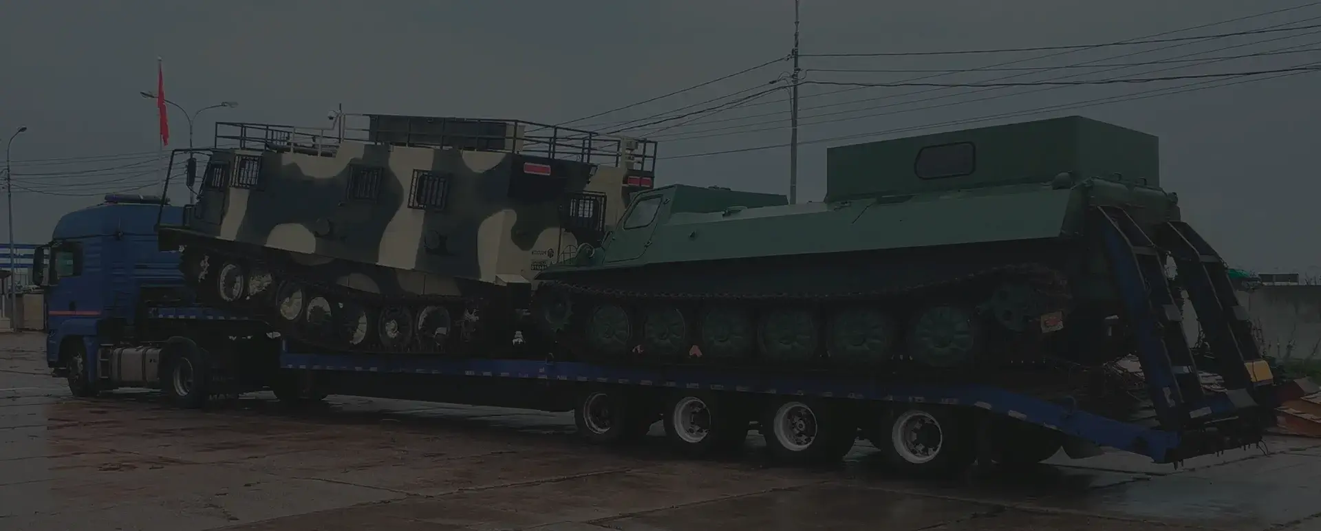 Транспортировка танков и ракет в селе Поярково (Дальневосточный округ - Амурская область) с соблюдением секретности.