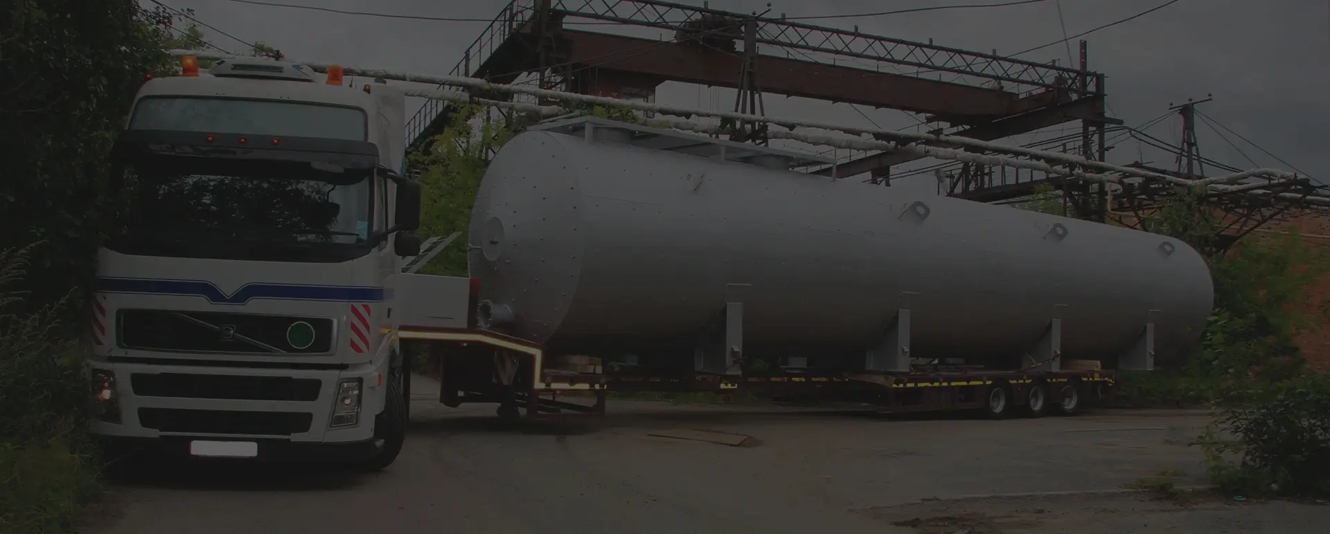 Доставка больших и габаритных баков и цистерн на дальние расстояния в селе Поярково (Дальневосточный округ - Амурская область)